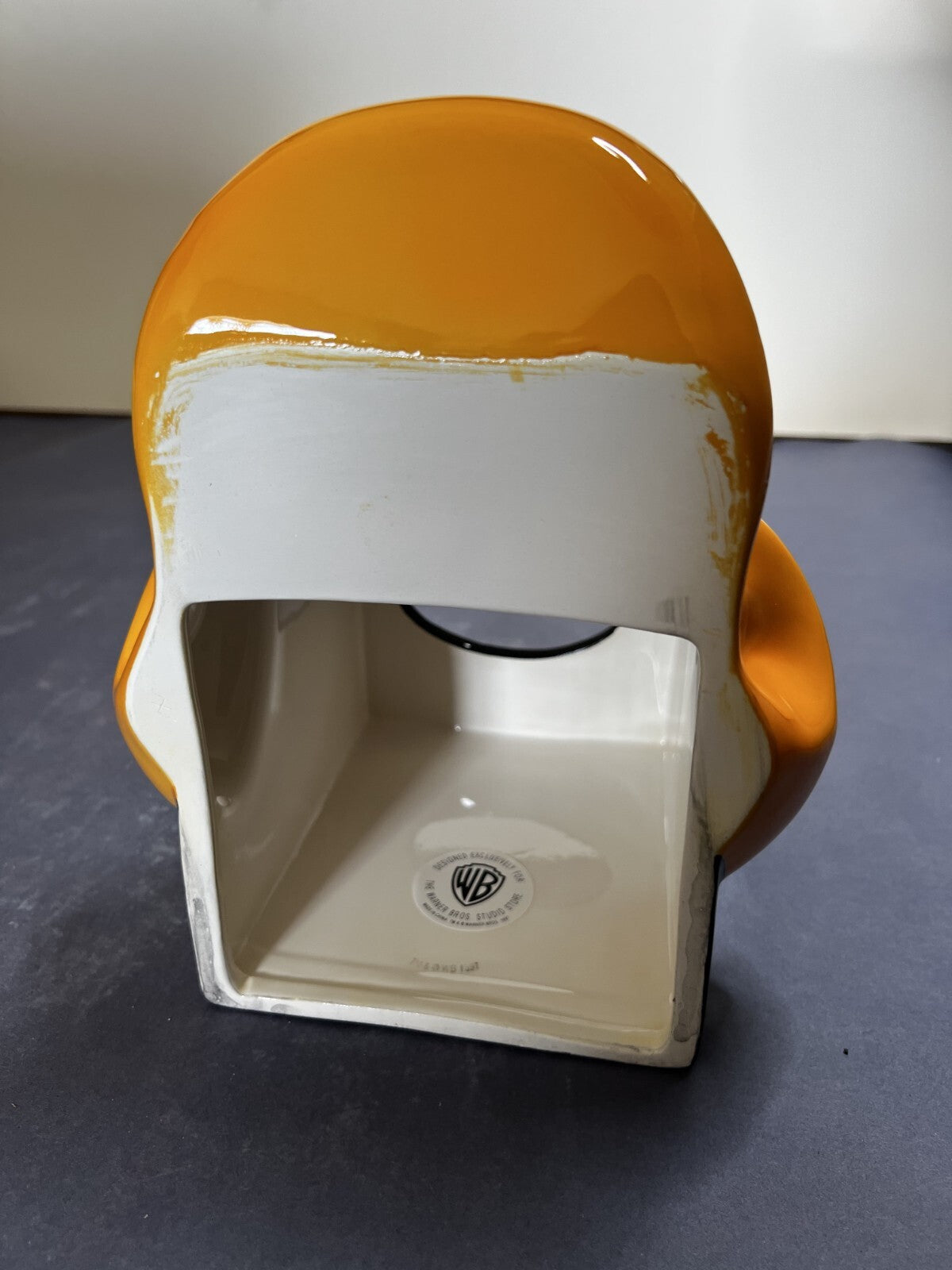 VINTAGE 1997 DAFFY DUCK Warner Bros Ceramic Kleenex Tissue Box Holder RARE NIB