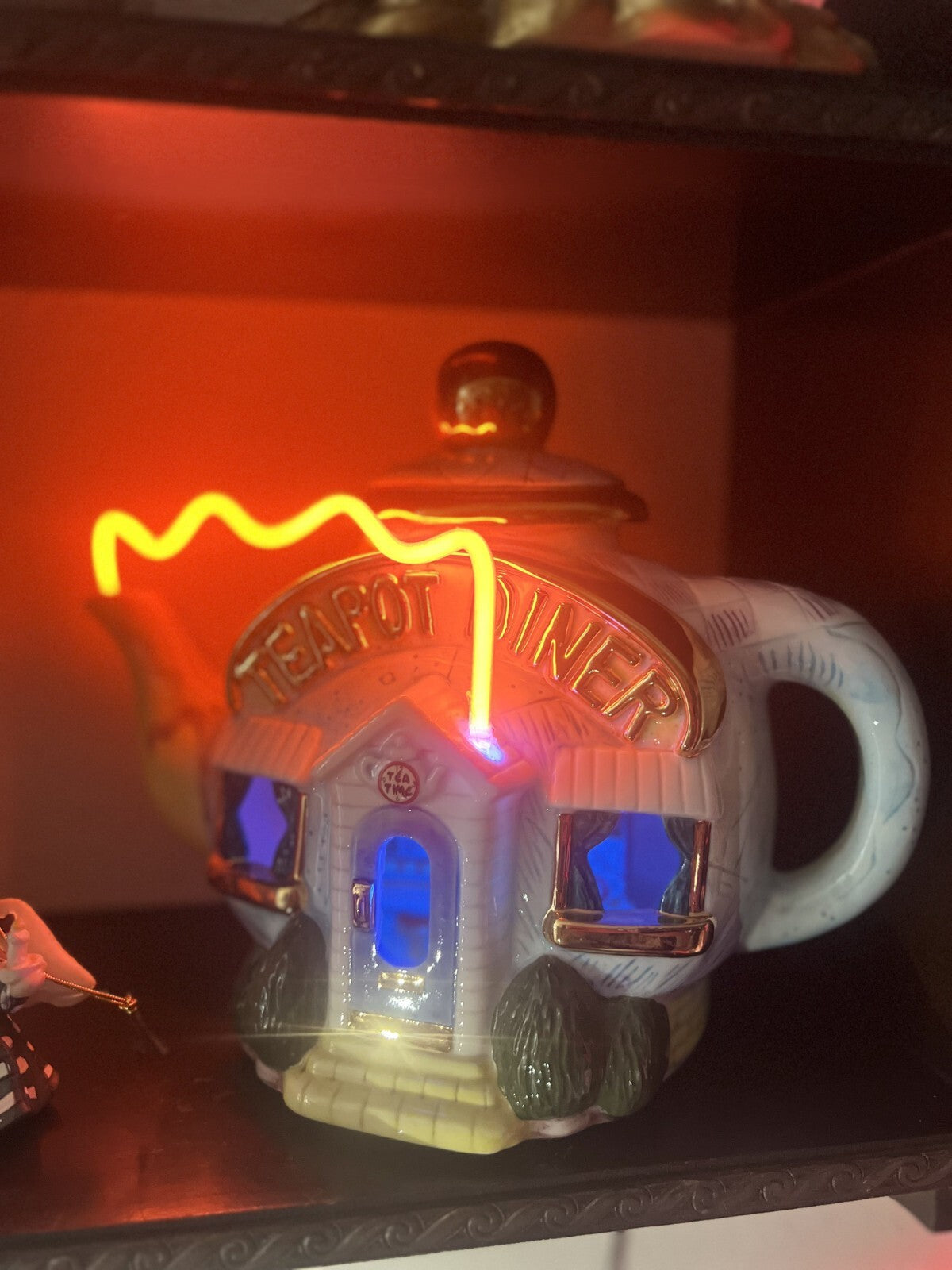 Kitchen Chic NEON America Vintage Teapot Diner Neon Lighted Sculpture Lamp 1998