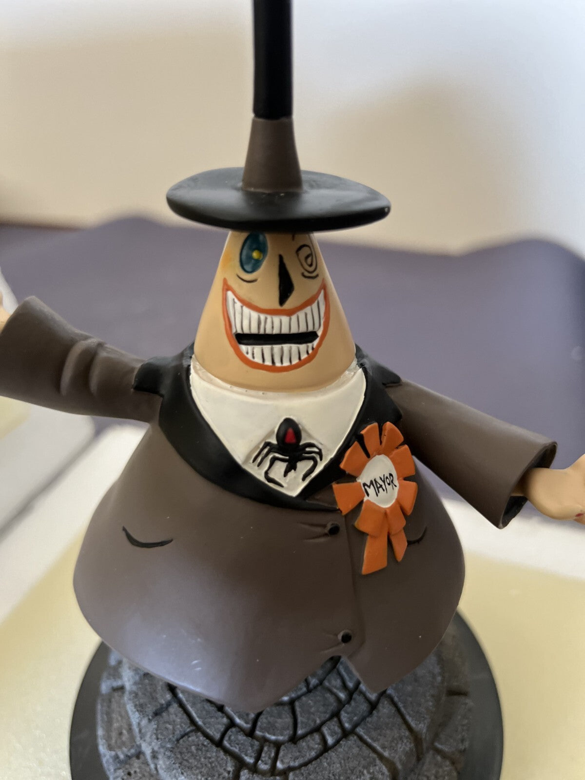 NIGHTMARE BEFORE CHRISTMAS MAYOR OF HALLOWEENTOWN FIGURE SIGNED LE DAVID KRACOV
