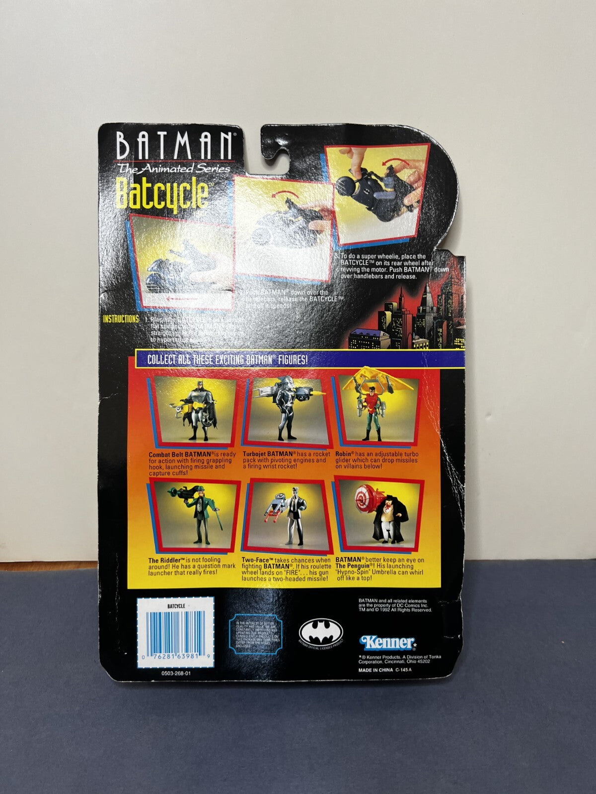 Vintage BATMAN The Animated Series - The BATCYCLE Kenner 1992 NIP ACTION TOY