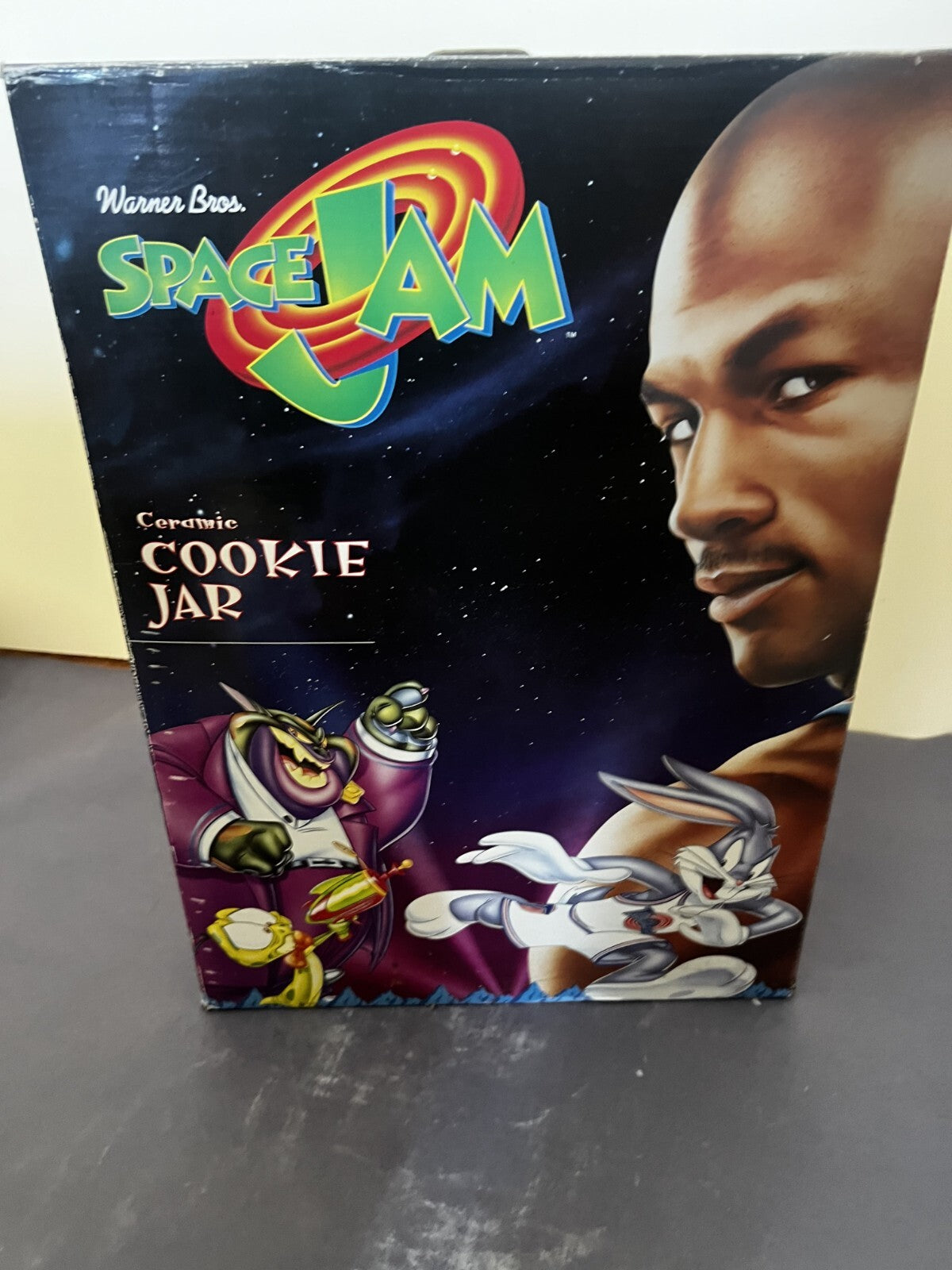 1996 Space Jam Michael Jordan Ceramic Cookie Jar Warner Bros. ( WITH BOX )