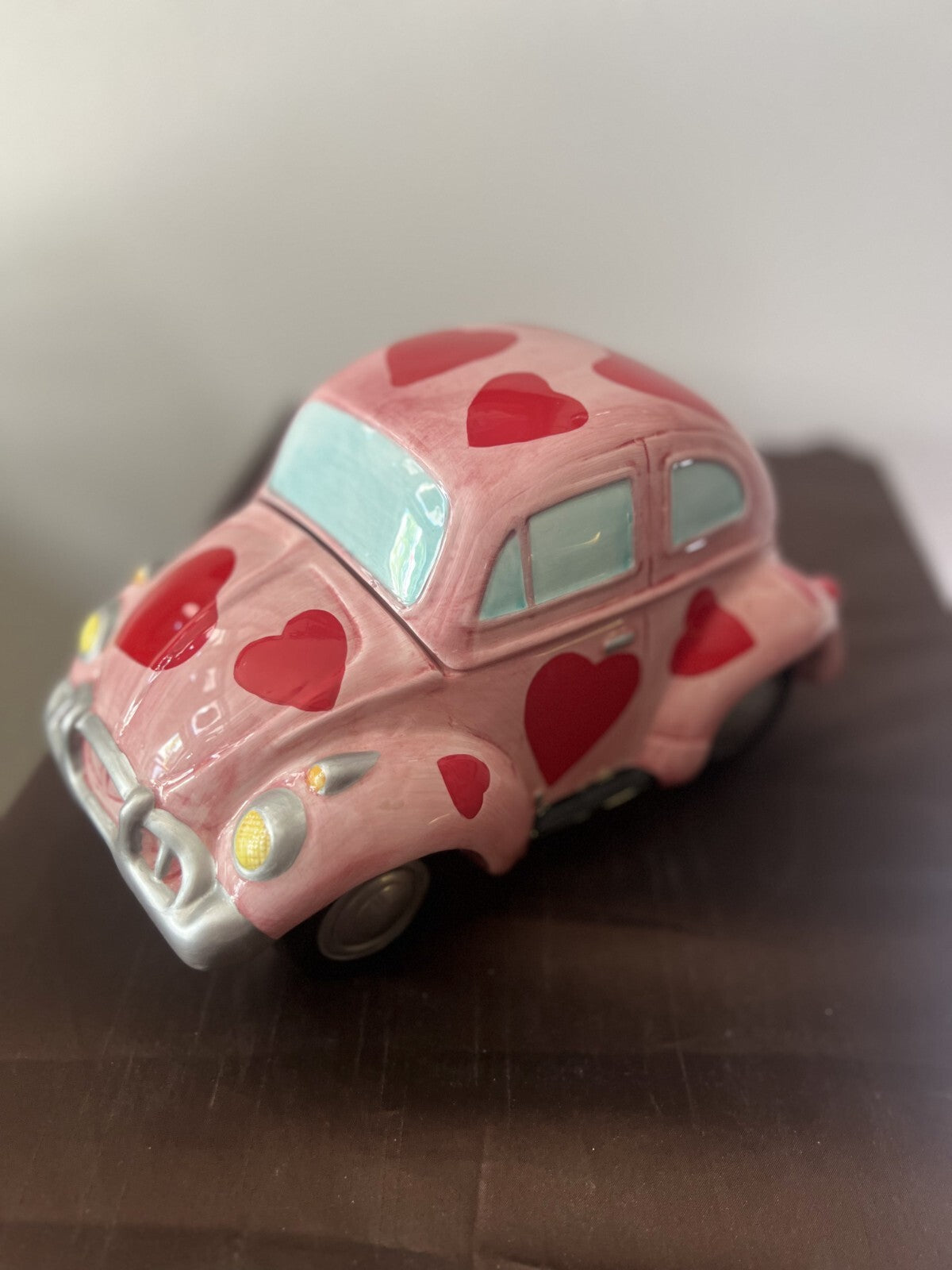Vintage 1999 Love BUG hearts VW BEETLE Cookie / Candy Jar Never Used