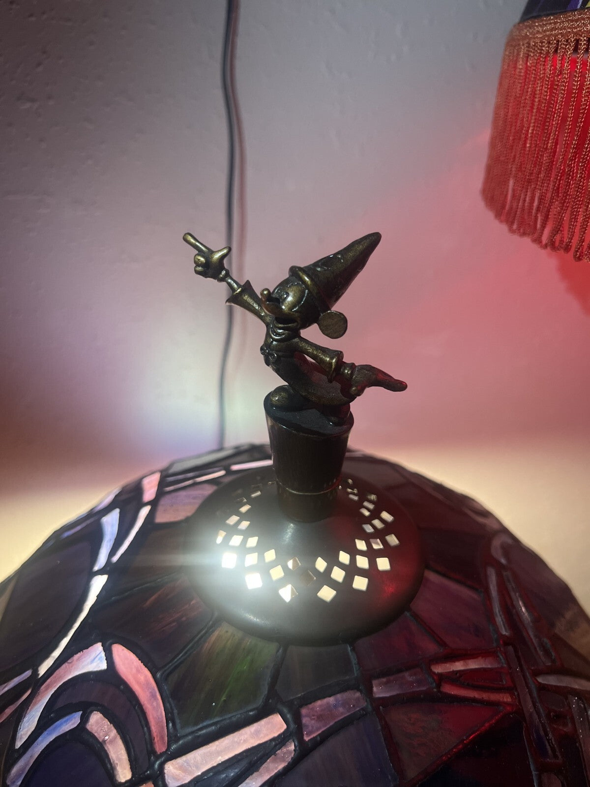 RARE SORCEROR MICKEY Fantasia Stained Glass Tiffany Lamp Disneyland 50th - 2005