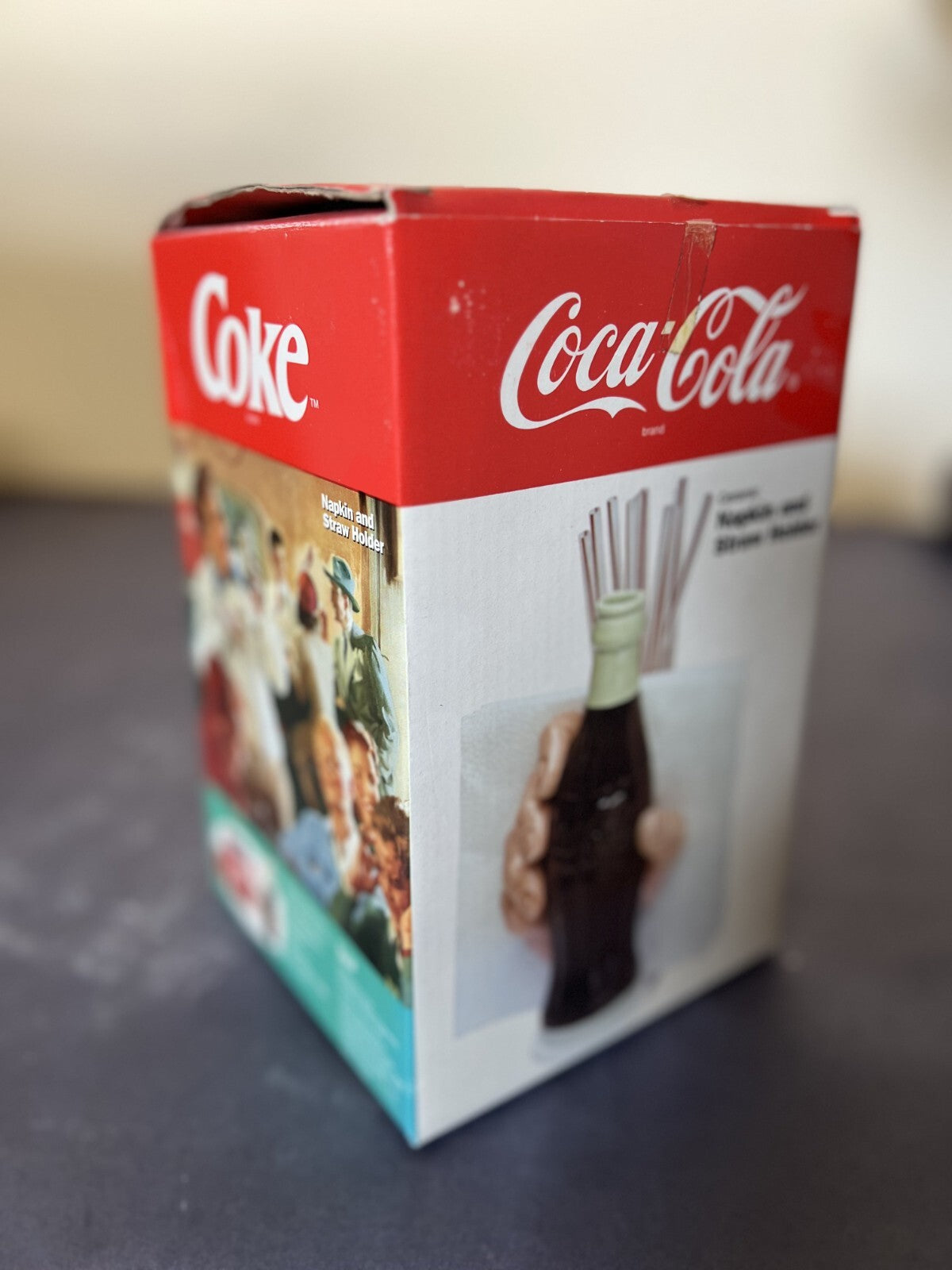 1994 Vintage 3-D Coca Cola COKE Bottle Ceramic Straw And Napkin Holder with box