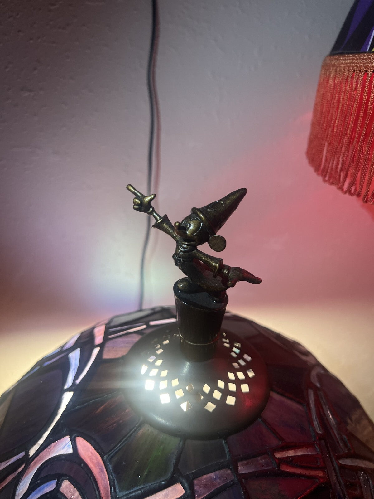 RARE SORCEROR MICKEY Fantasia Stained Glass Tiffany Lamp Disneyland 50th - 2005
