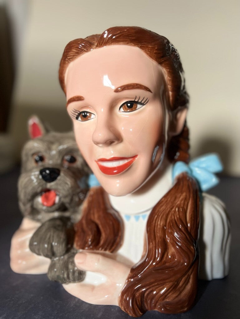 The Wizard of Oz Cookie jar Dorothy & Toto 1999 Warner Bros In Box Never Used