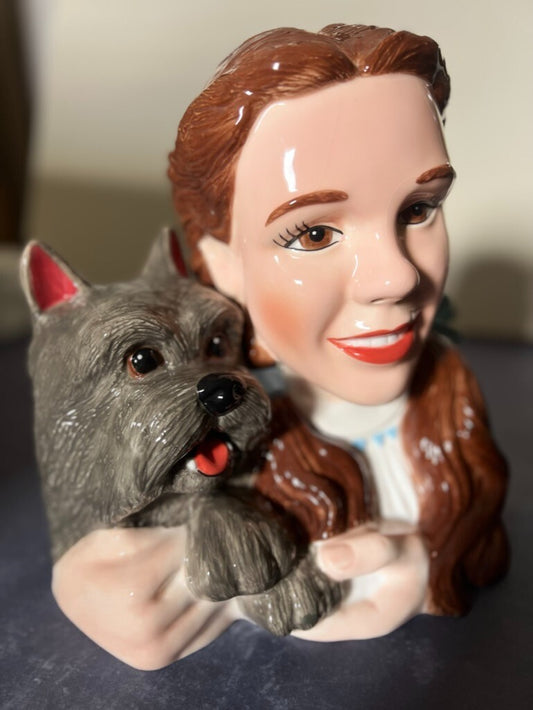 The Wizard of Oz Cookie jar Dorothy & Toto 1999 Warner Bros In Box Never Used