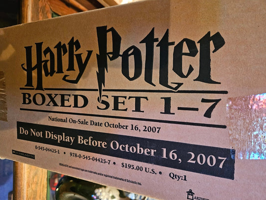 Harry Potter 2007 Hardcover Boxed Set: All Books 1-7 In 'Treasure Chest' NIB LE