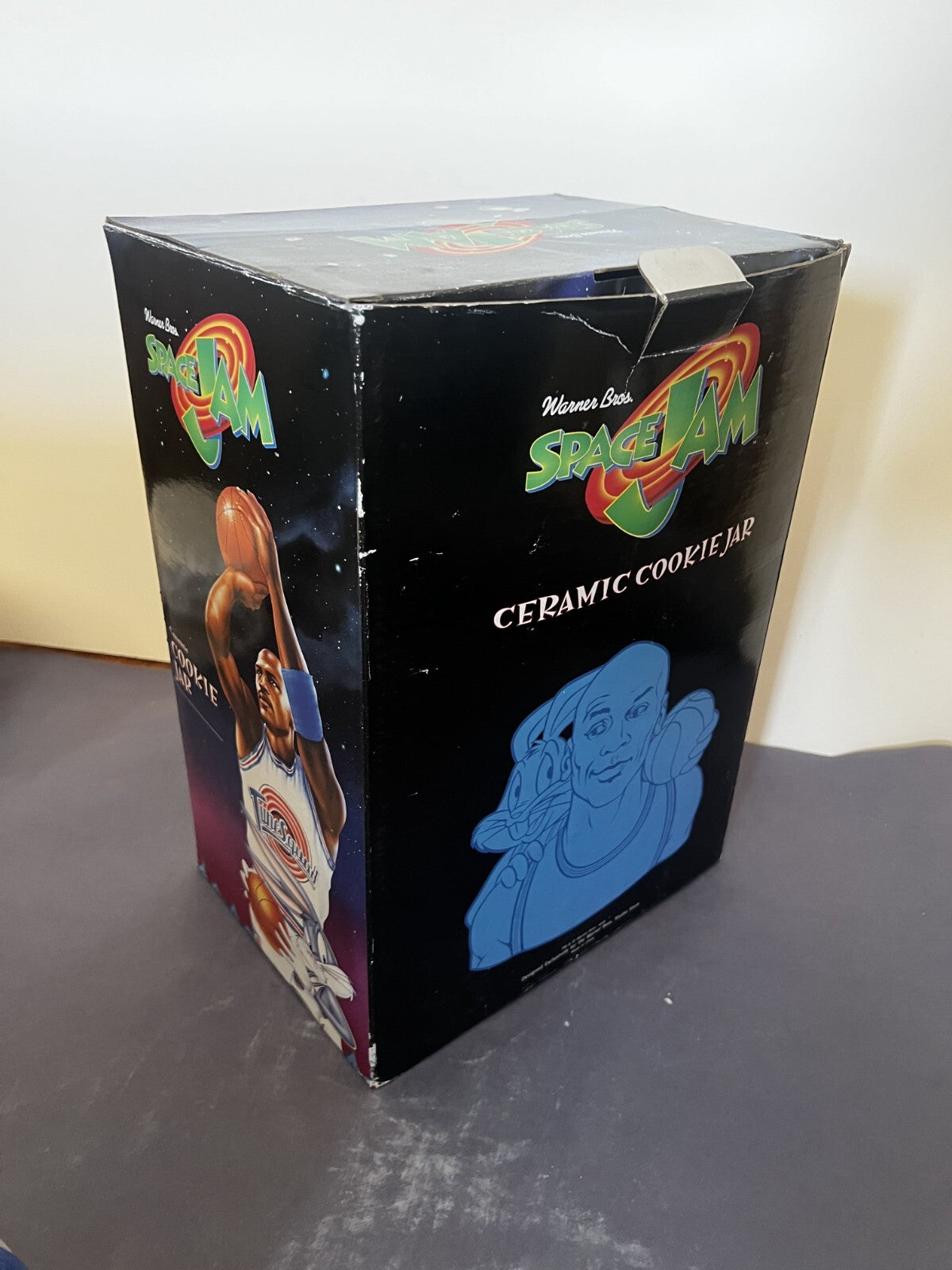 1996 Space Jam Michael Jordan Ceramic Cookie Jar Warner Bros. ( WITH BOX )